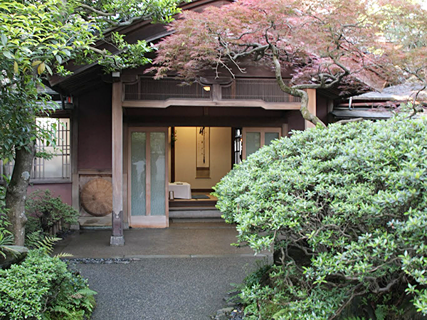 金沢料亭 金茶寮